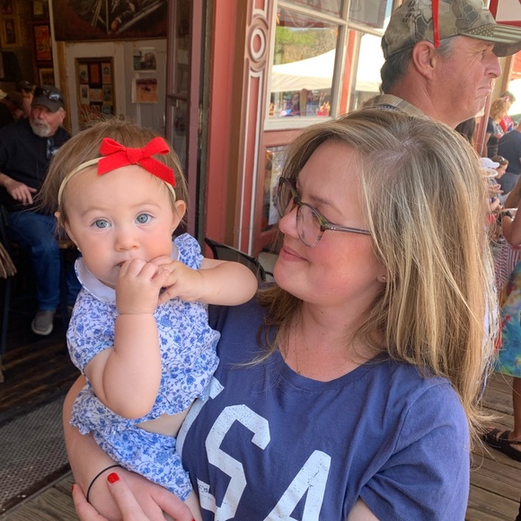 Meet your Posher, Emilly - Picture 1 of 1